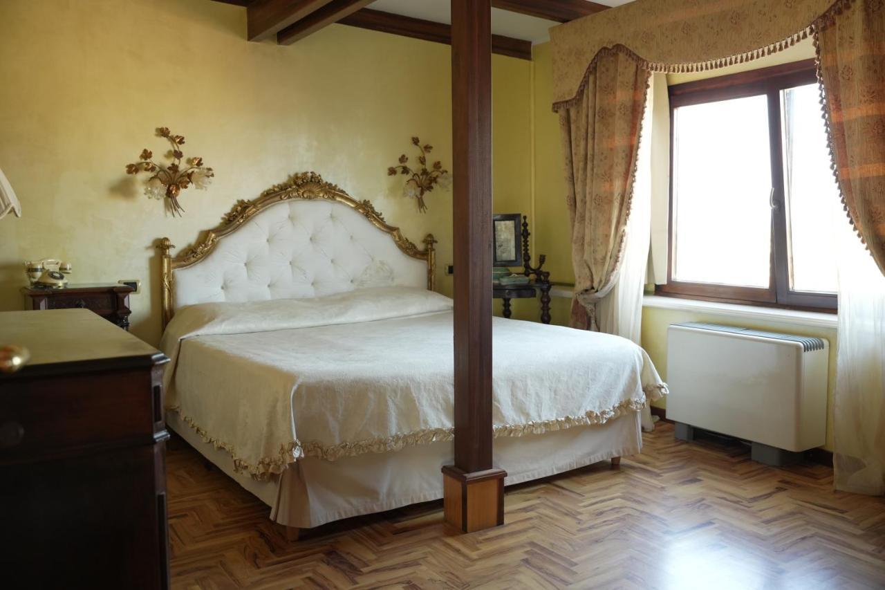 Prestigioso Attico Panoramico Cagliari Villa Exterior foto